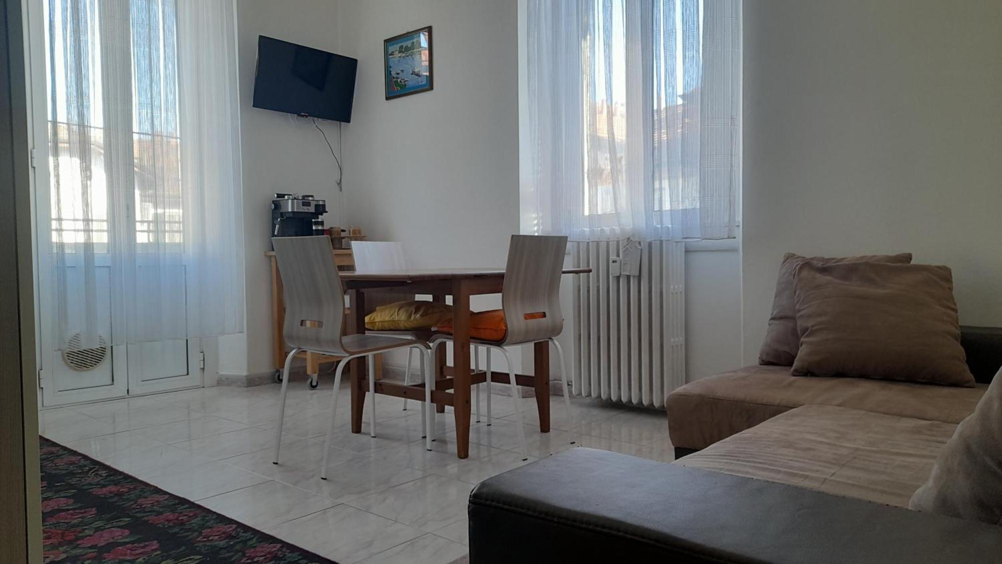 Apartment Duomo Bocconi Navigli Milan Exterior photo