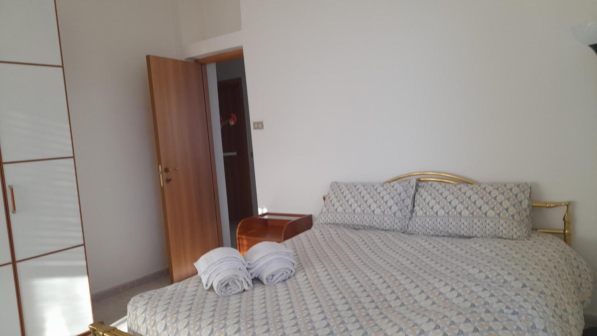Apartment Duomo Bocconi Navigli Milan Exterior photo