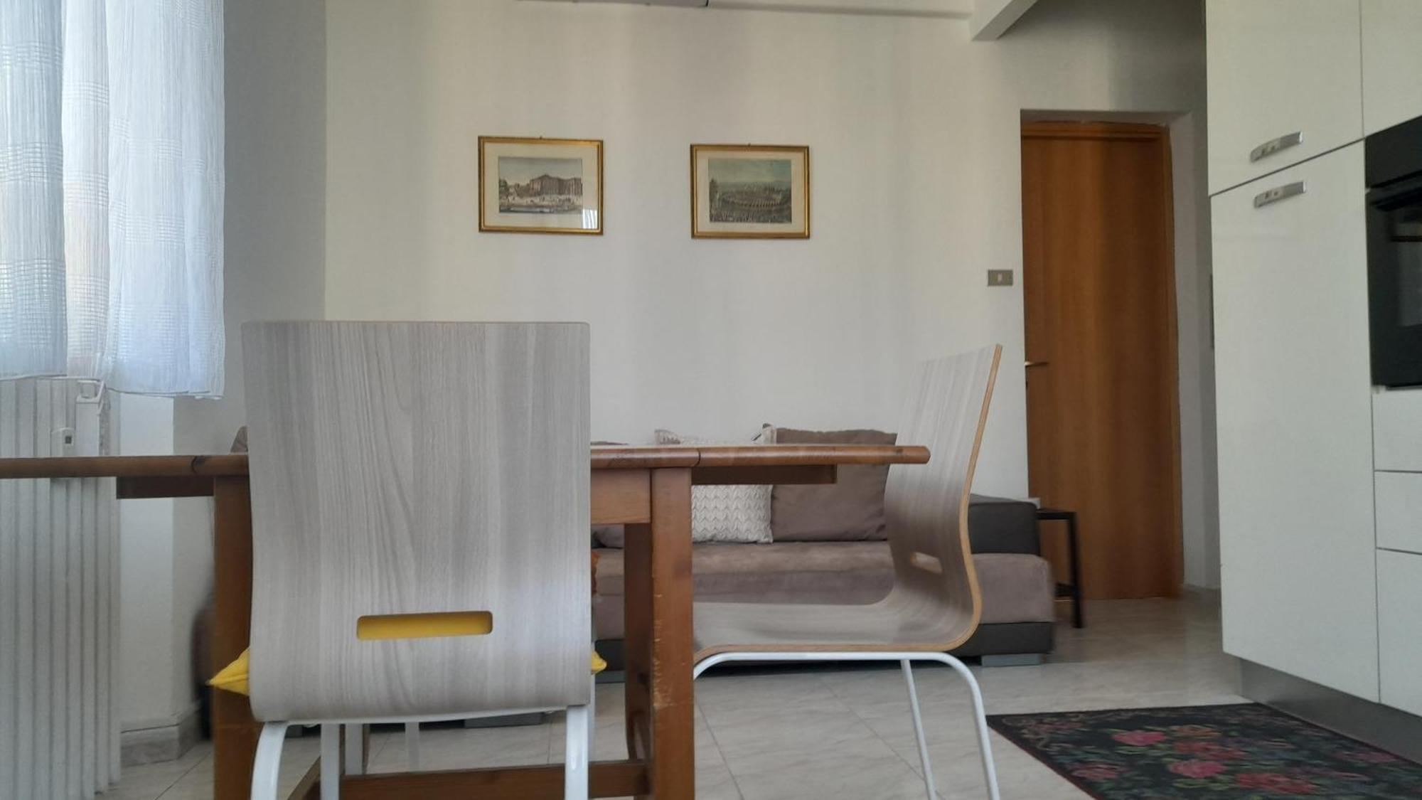 Apartment Duomo Bocconi Navigli Milan Exterior photo