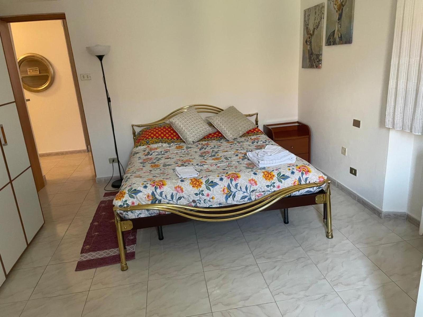 Apartment Duomo Bocconi Navigli Milan Exterior photo